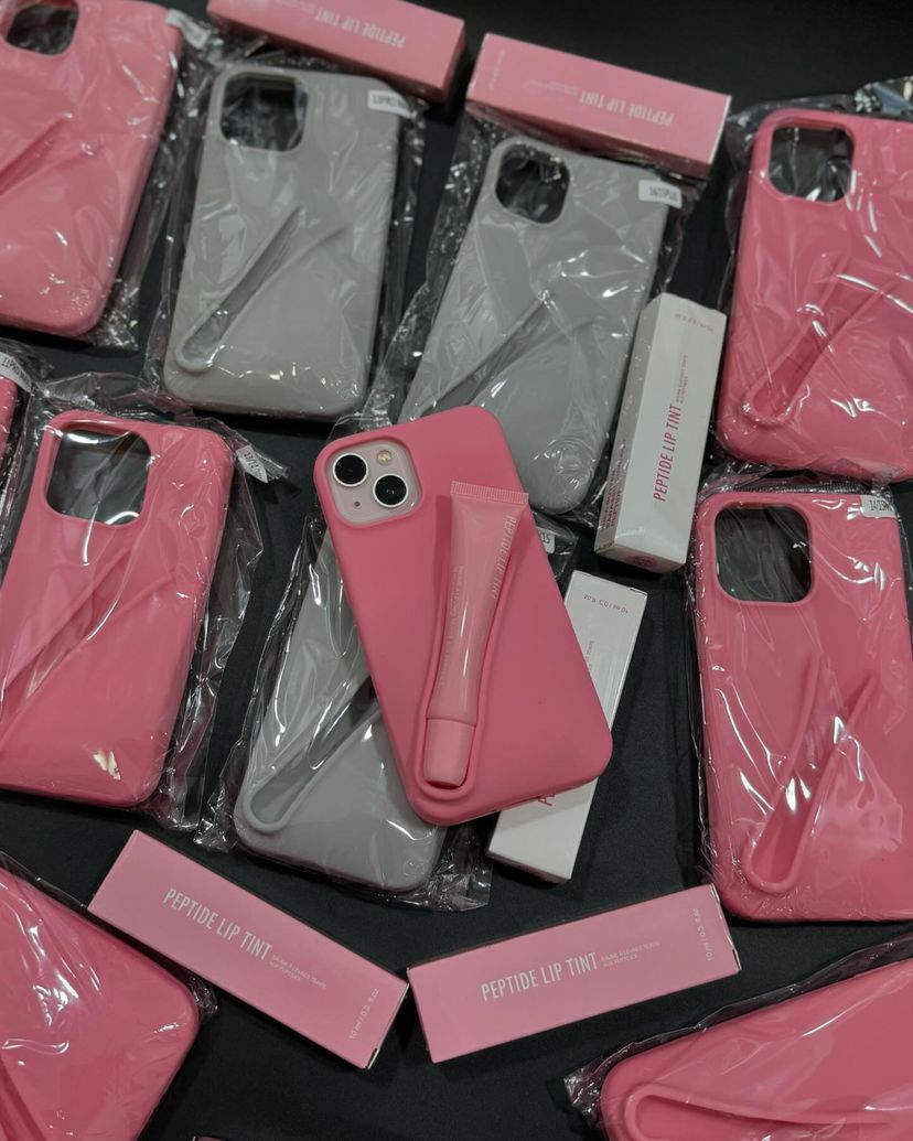 Lip Gloss Holder Case for iPhone 15