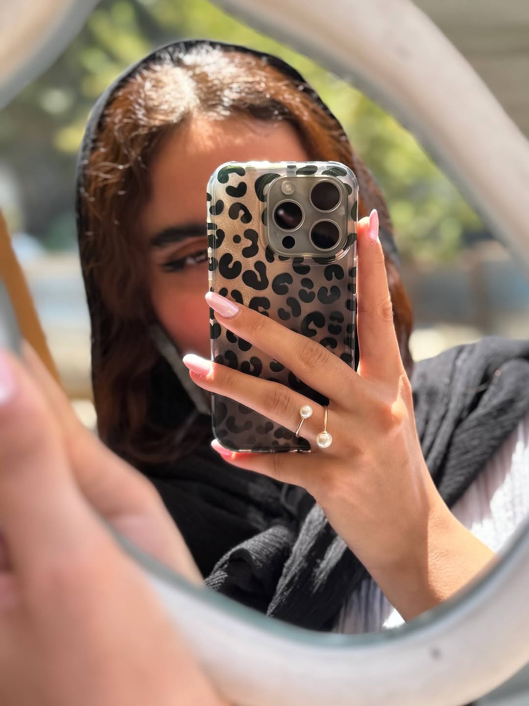 ✨ Leopard Gradient Phone Case – Stylish, Bold & Protective ✨