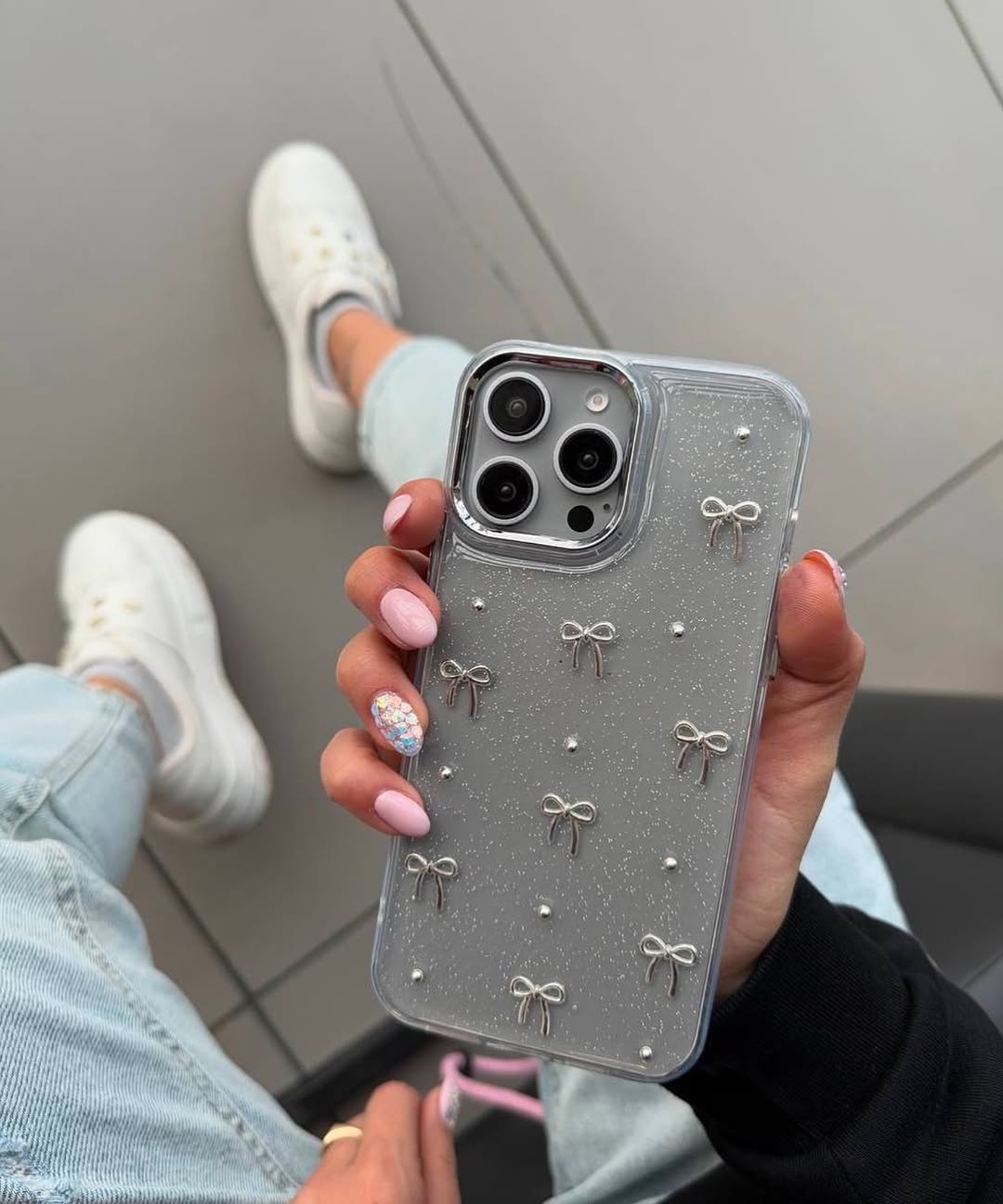 New Bow Transparent Shimmery Case!